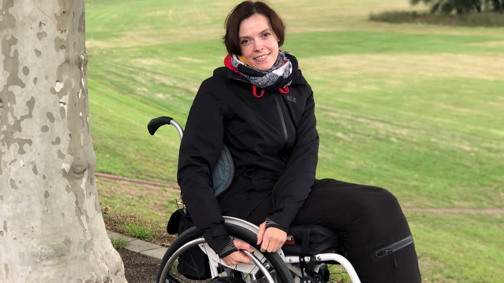 1245960-Regina Fernandez on wheelchair blog post World MS Day-HC (1)-1